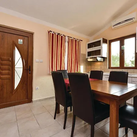 Amazing In With Kitchen Vir